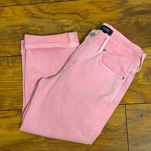 NYDJ “Marilyn” Crop bubble gum pink stretch denim